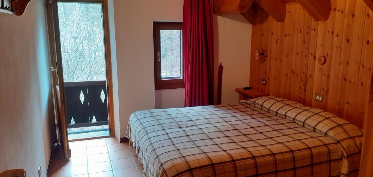 Hotel Cristallo Macugnaga Extérieur photo